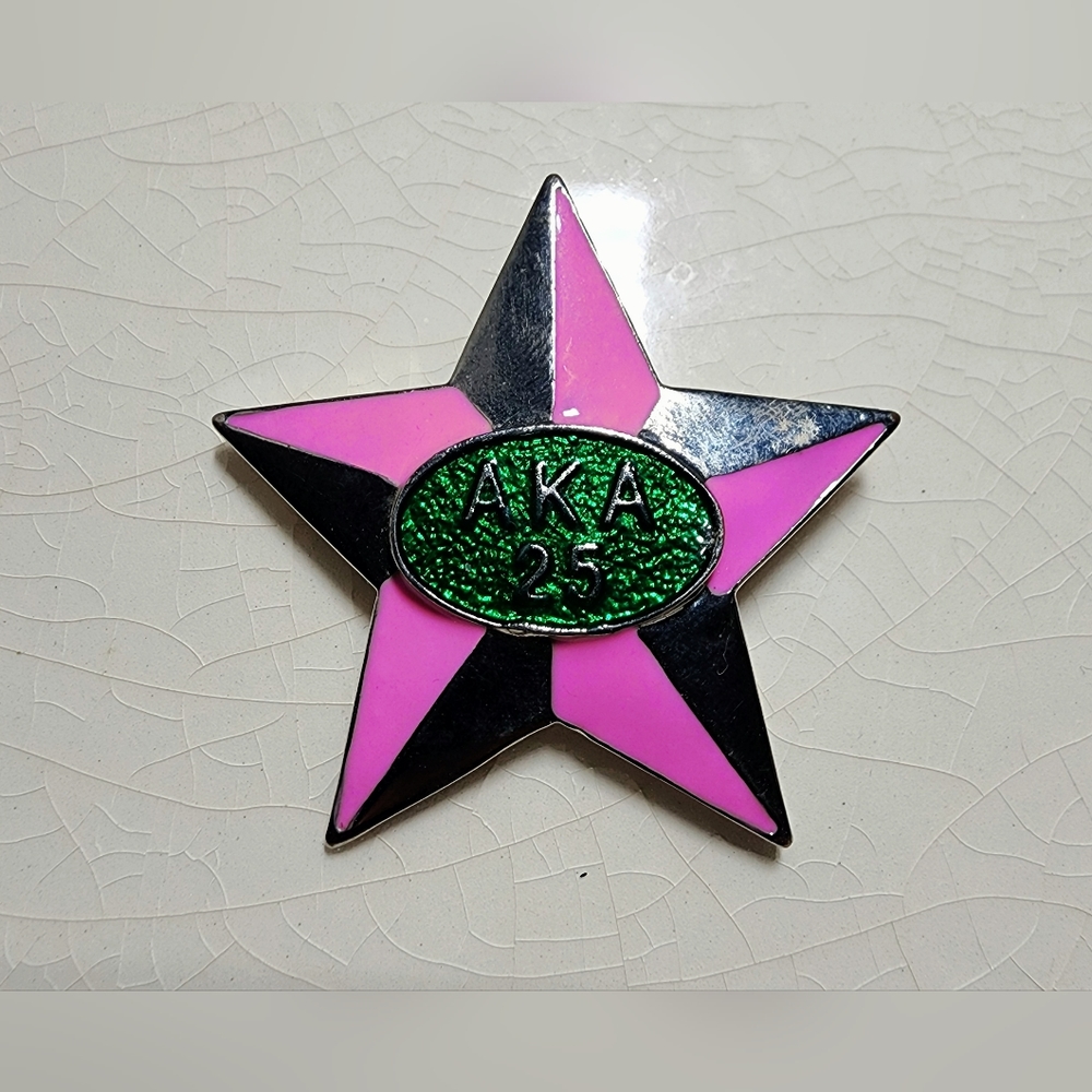 Alpha Kappa Alpha AKA Greek 5 point star 25th brooch pendant#aka #greekletters